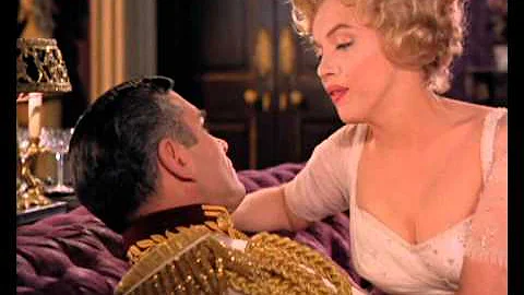 Marilyn dances and sings in 'The Prince and the Sh...