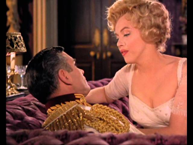 Marilyn dances and sings in 'The Prince and the Showgirl'