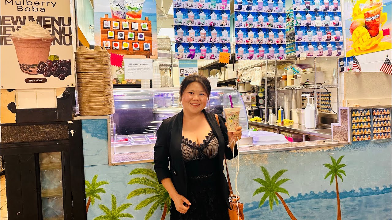 Mus ncig saib tab laj thiab yuav nab vam qab2 noj Hmong town at Minnesota September 4, 2025