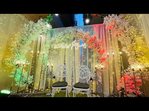 ابتسمي عايزك تترسمي كاتبوكي ع اسمي بقا رسمي