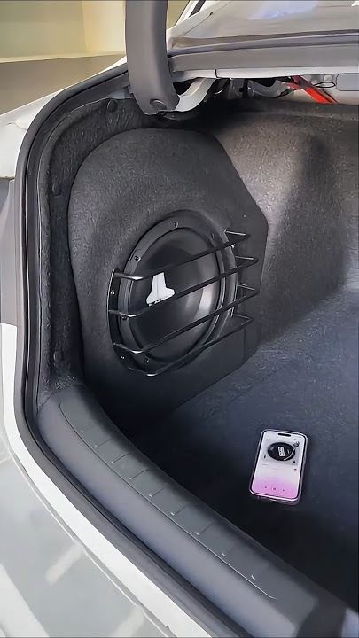 Check this pure bass with yoir headphones, JL AUDIO W3