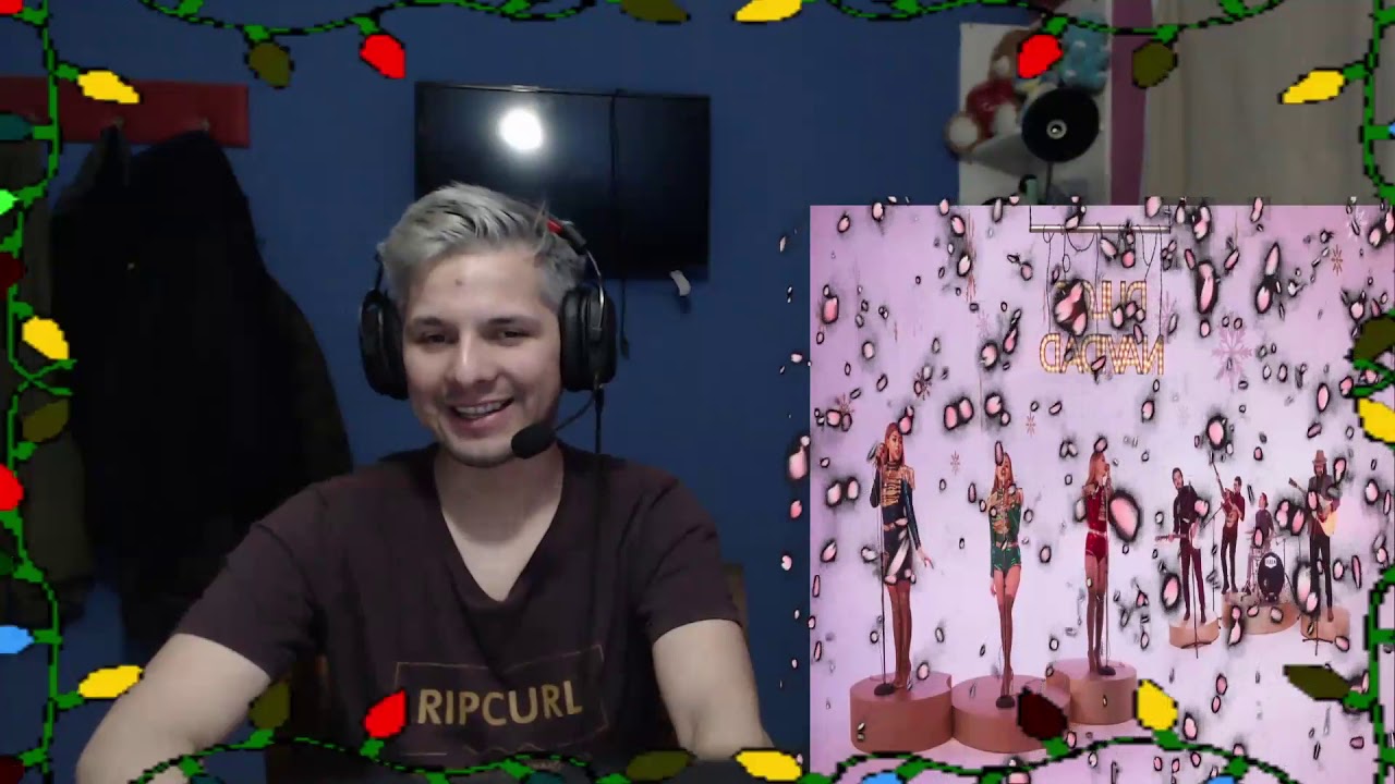 REACTION REACCION Morat, Danna Paola   Dulce Navidad VIDEO OFICIAL