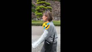 【争奪戦】11時前には売り切れ🚨皇居の牛革財布が2,000円!大安吉日に金運アップの黄色をGET!