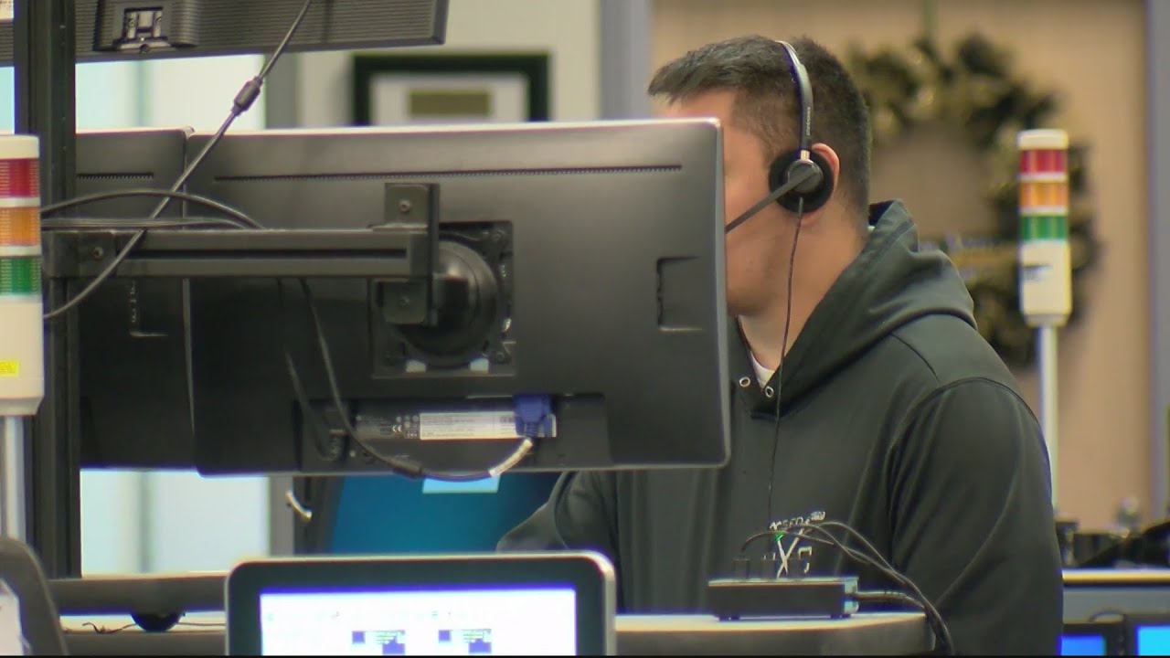 Looking for 911 call operators - YouTube