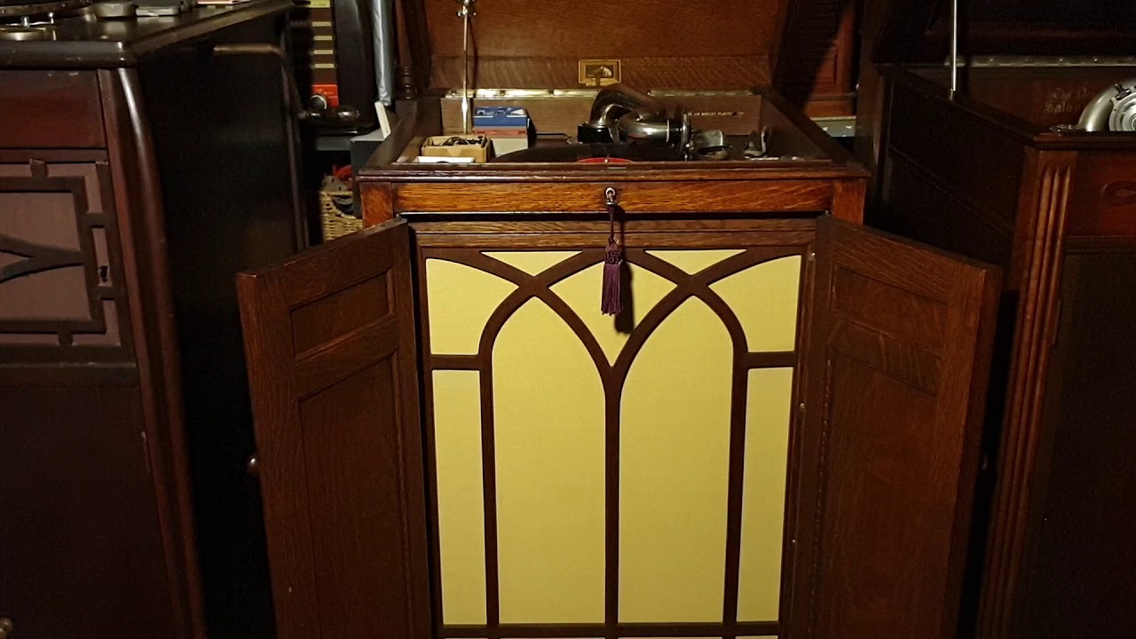 Spinning Wheel. Delia Murphy. Regal Zonophone 78rpm. His Master's Voice