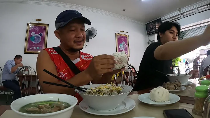Vlog 0634. Pork rice noodle and Chinese steamed po...