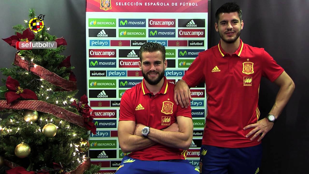 La Selección española de fútbol te desea una Feliz Navidad y un próspero 2016 - YouTube