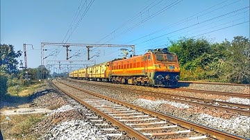 🚄🚄Dust Stormy Red Beast WAP-4 Loco Led Kalka-Howrah Netaji Express Between Railgate || ER