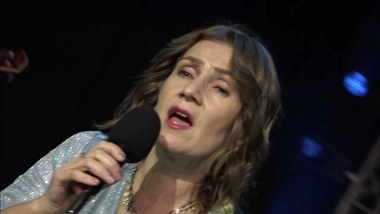 Уповай на бога. Высказывания про надежду. Христианские открытки с пожеланиями божьих благословений. Мудрые слова о мечте. Стихи из библии о духе святом.