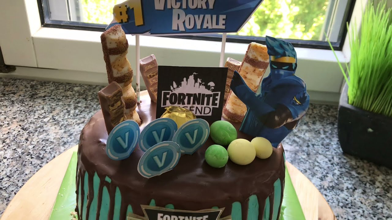 Cooking With Swapna: Fortnite Game Cake !!