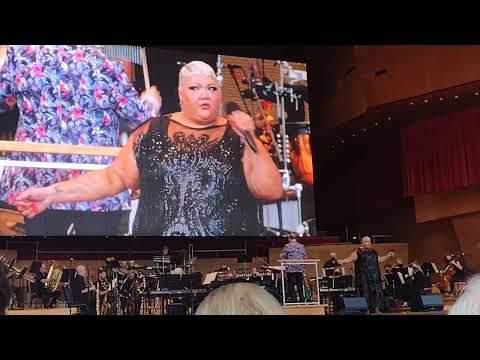 Chicago the musical performs at Broadway in Chicago summer concert 2022