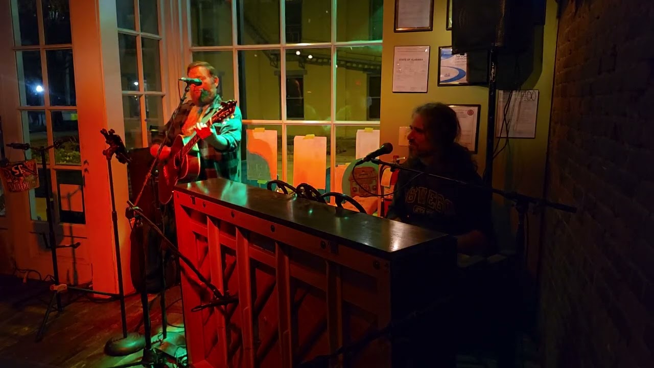 War Pigs - Josh & Newt - Green Bus ( Jan 10 2026 )