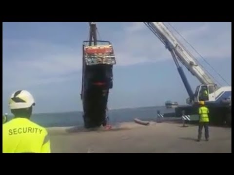 BERBERA: GAADHI BADA KU DHACAY IYO SIDII LOOGA SOO SAARAY