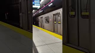 TTC - Line 4 Bayview and Line 1 Sheppard-Yonge