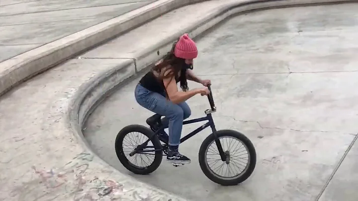 BMX Street Competition Womens Finalist 4 | Gina Pe...