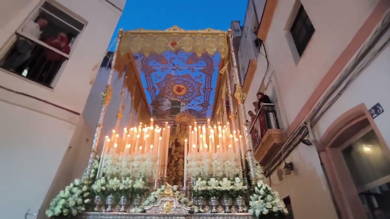 Estreno de la marcha 'Lola, Reina de Santa María', de Ángela Caraballo