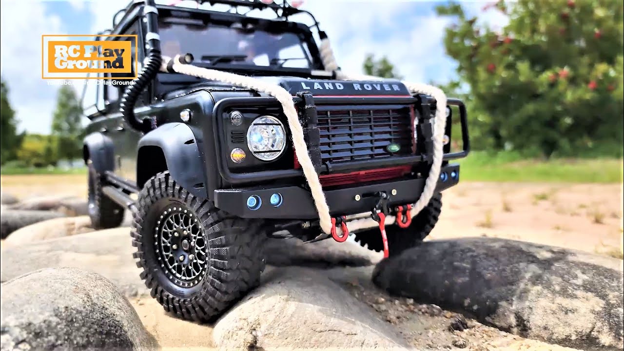 Boom Racing BRX02 LandRover Defender D110 Pickup Off-Road Action