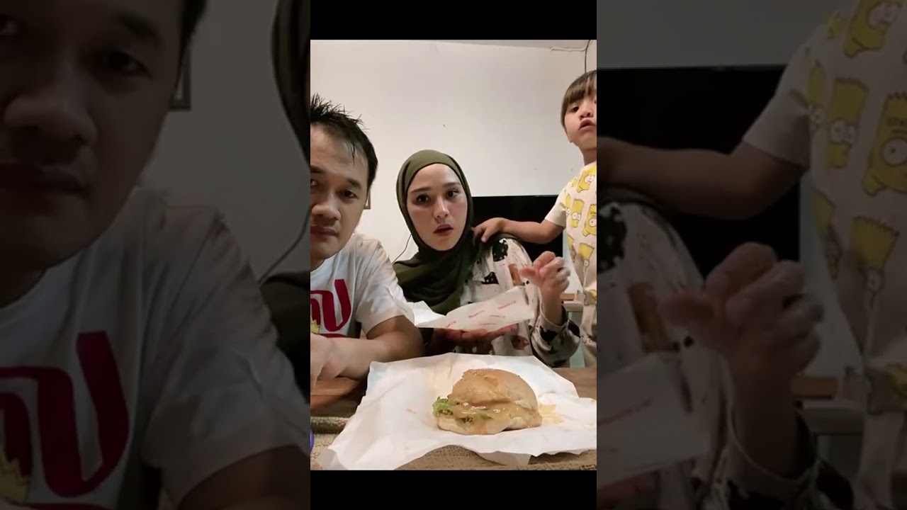 Zaskia Adya Mecca Live Stream, March 9, 2021