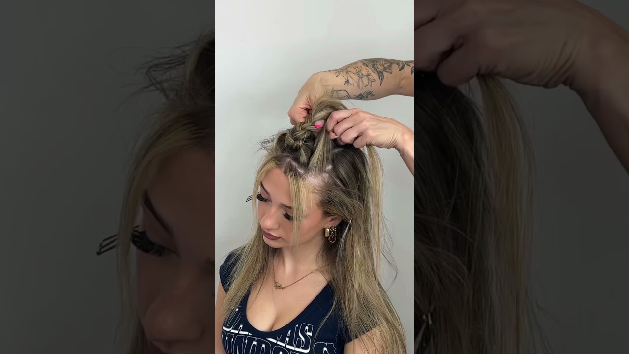 Mohawk ponytail!🖤