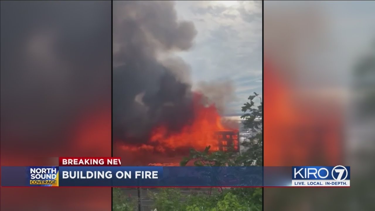 VIDEO: Fire destroys Everett apartment building under construction