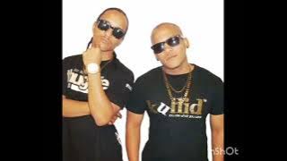 agemi & earl - swartskaap