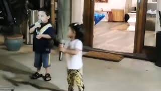 AAFIYAH LAYAN KARAOKE BERSAMA ANAK SEDARA ARIFJIWA. LAGU PILIHAN SEMESTINYA 'RAIN..RAIN GO AWAY'