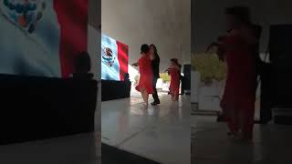 mujer perjur
