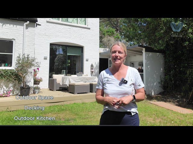 FLO, the homeowner talks about her experience working with Vector Living.