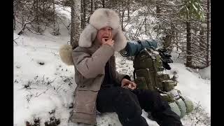 2 DAYS IN THE SNOW CAVE -GIANT WINTER BUSHCRAFT SHELTER ASMR