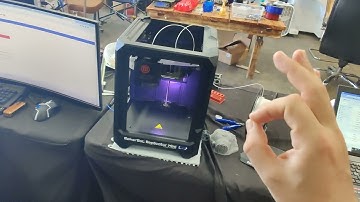 The Paperweight MakerBot Mini