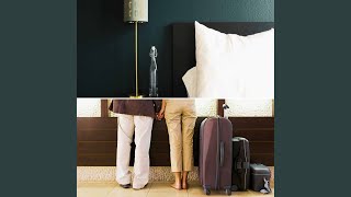 Pulsating Moods for Work from Hotel