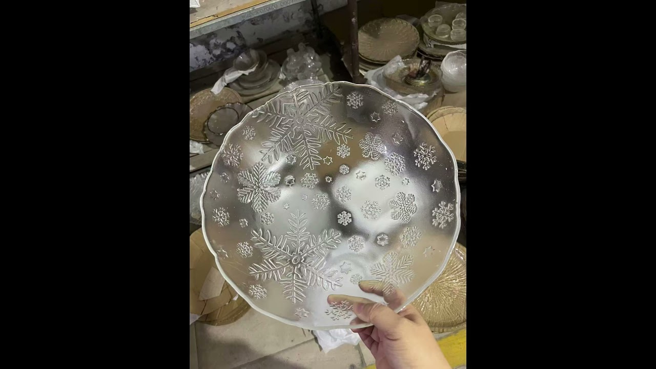 NEW DESIGN PLATE FOR PARTY