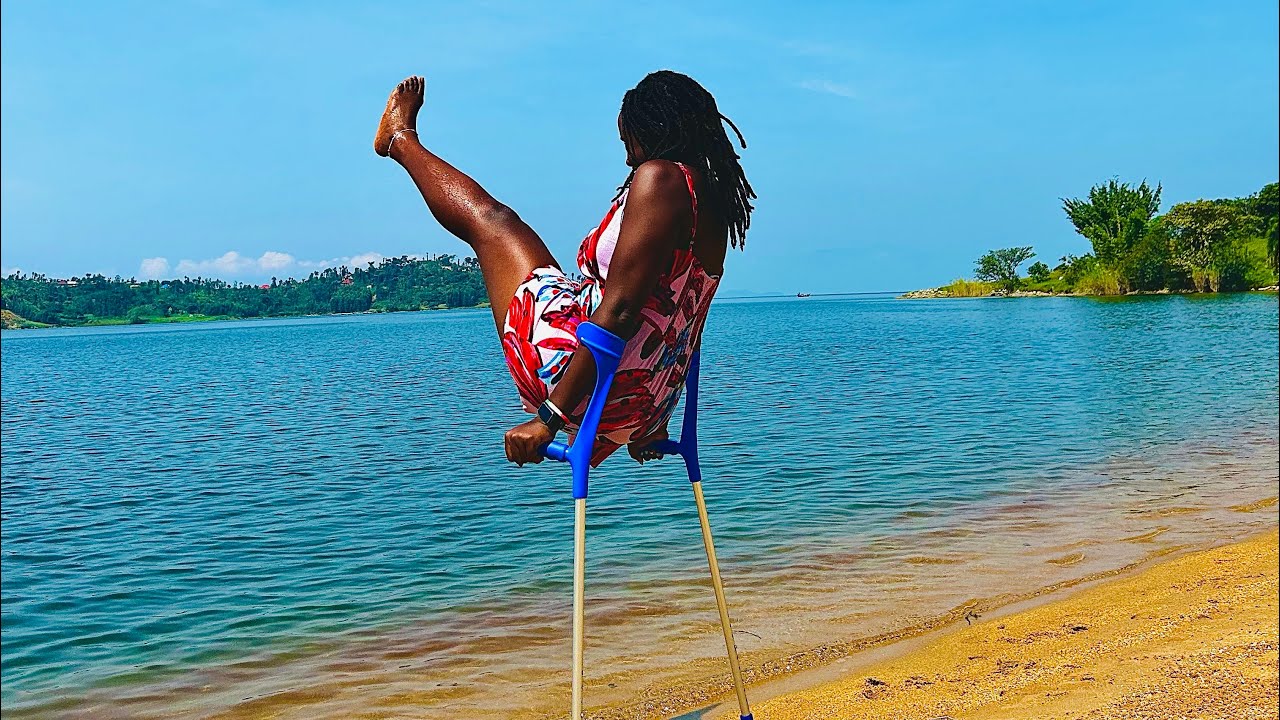 Vlog: A trip to KARONGI( Rwanda): Walking with crutches and jumping high was funny