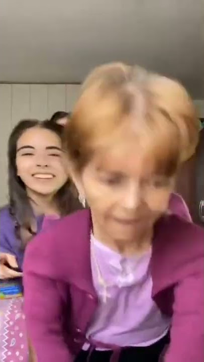 granny falls using tiktok filter π±π±π±π±ππππ