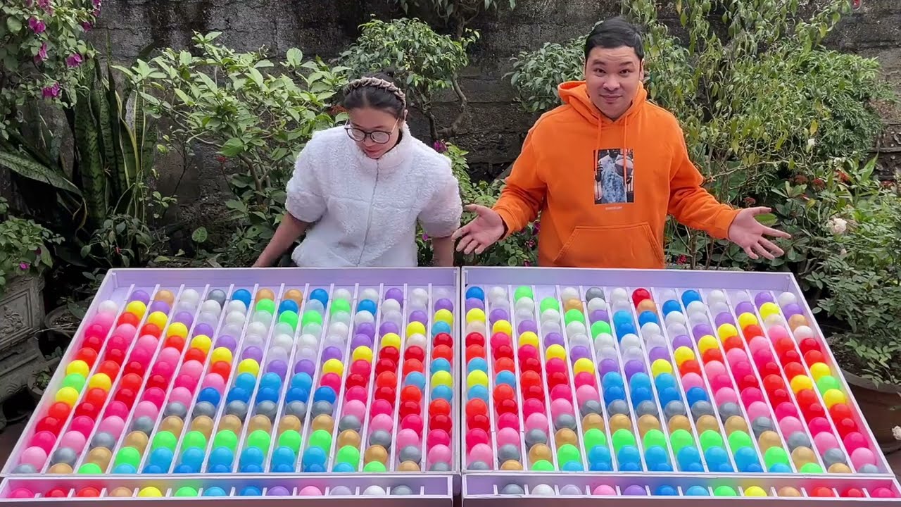Solving a challenging puzzle ball game smart moves