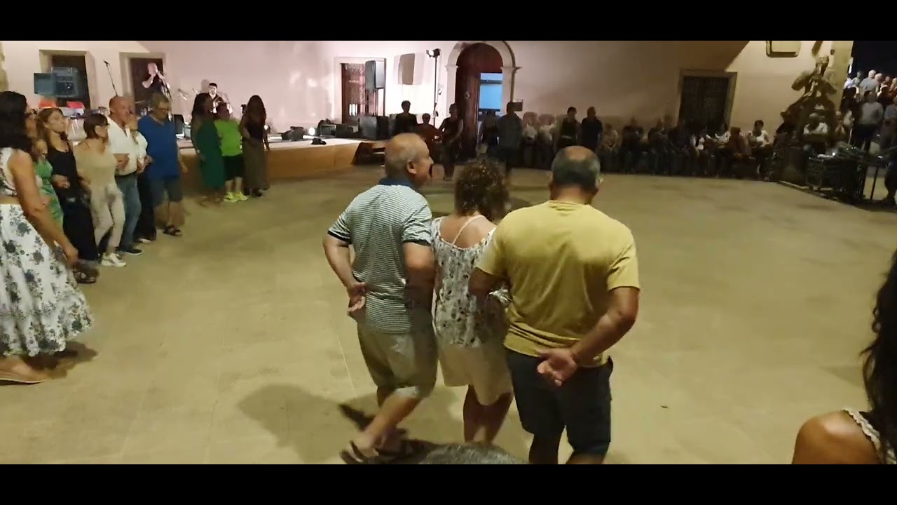 Collinas, Festa di San Rocco - Campidanese 2 (con i Balla Sardigna)