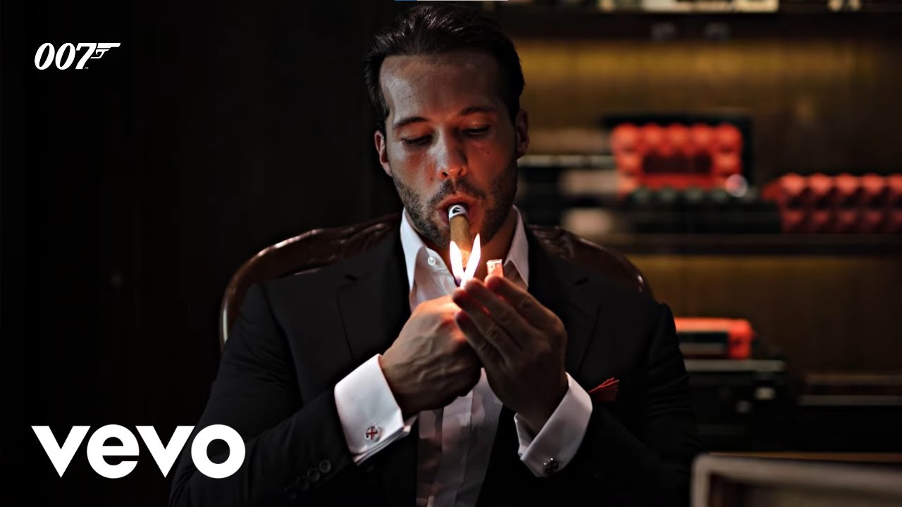 Tristan Tate | Skyfall
