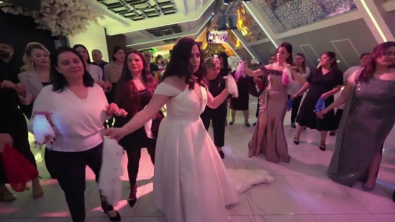 Grup Köşkerler  - 04.04.2025 - Mon Dügün salonu -  İlkgül ile İlker,in Dügünü   Bölüm  2