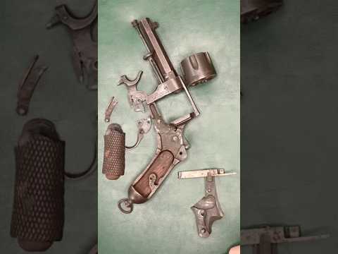 Italian Bodeo 1889 Secret Tool Field Strip