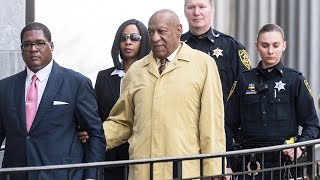 Is Bill Cosby's Blindness Getting Worse? Speculation As He Heads Back To Court
