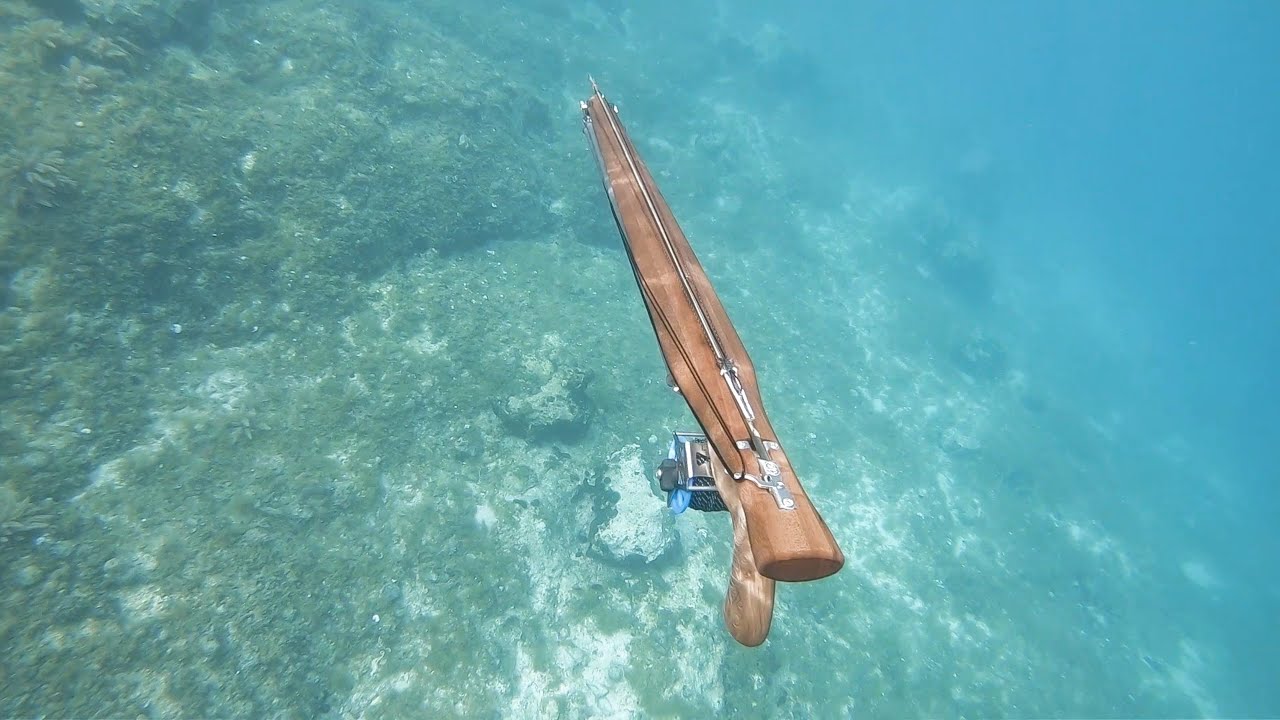 {Spearfishing Activities} 🤿 Building my new speargun! Invert Roller 100