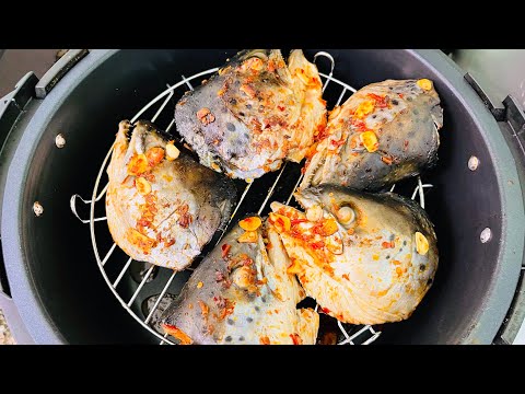 Video Cách làm món ĐẦU CÁ HỒI NƯỚNG SA TẾ thơm ngon, không... - youtube
