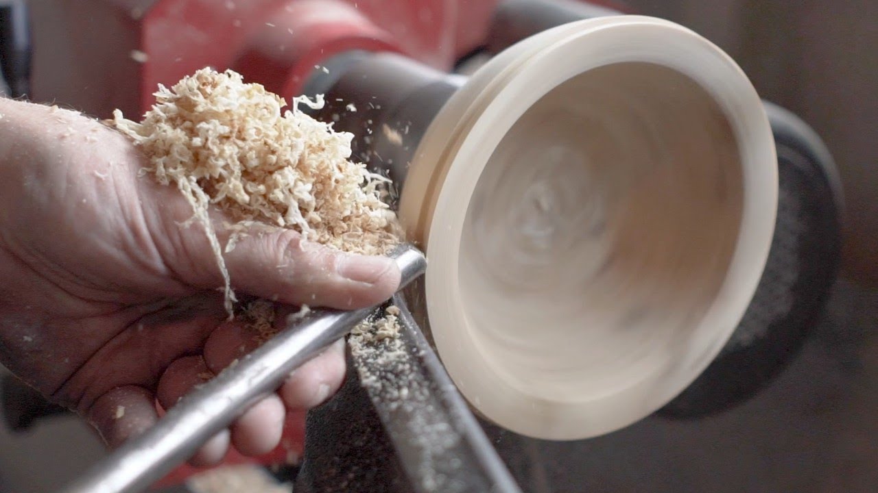 Woodturning in 120fps - No Music - ASMR - Simple Oak Bowl.