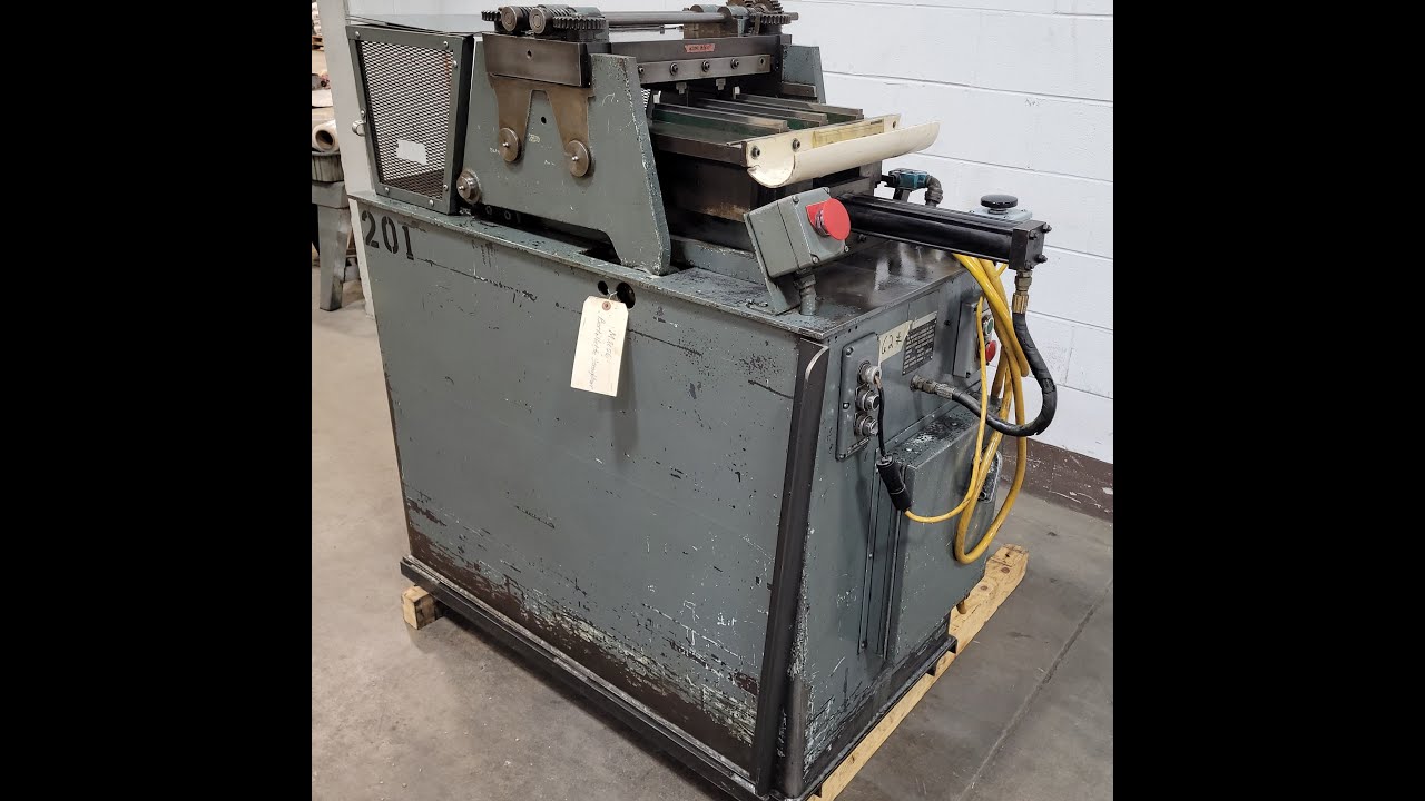 BERTOLETTE MODEL 300 "STRAIGHTOMATIC" ROUND PARTS STRAIGHTENER (M2056