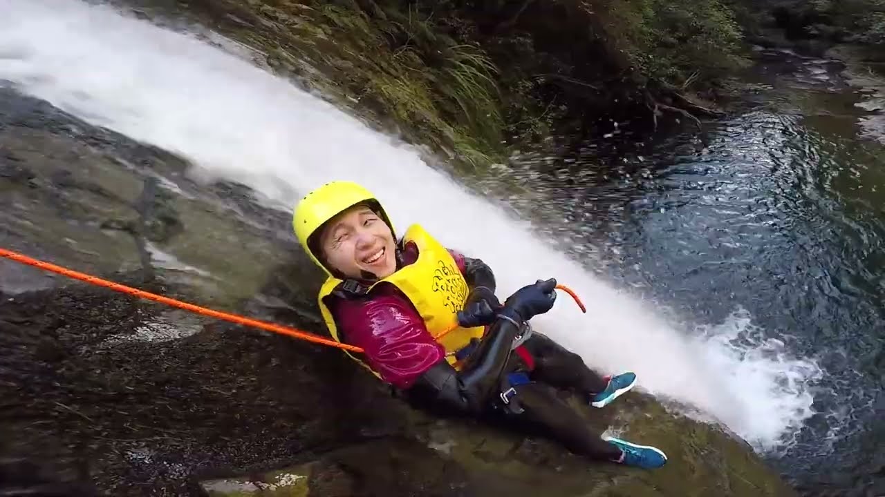 Josh & Islay in Kaumira Canyon