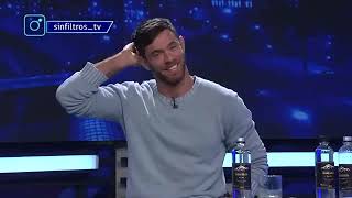 LUCAS crespo CUICAZO QUE ES  LO QUE OCULTA