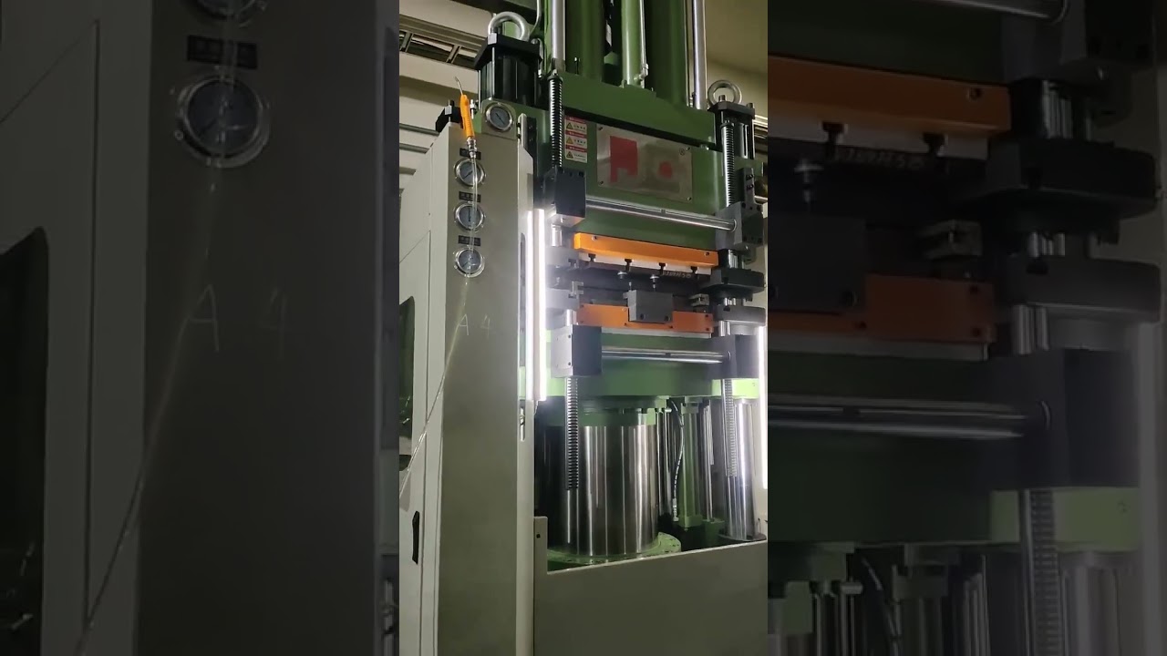 300T Vertical type rubber injection molding machine with FIFO