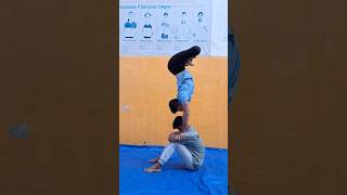 hand balance#piramide #trending #viral #motivation #yogasana #viral