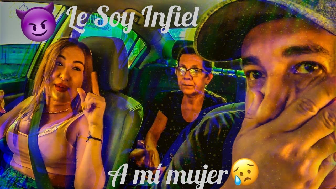 Le presente mi mosa a mi mamá