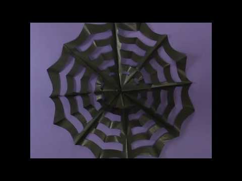 Halloween: Aprenda a fazer uma teia de aranha com papel de seda